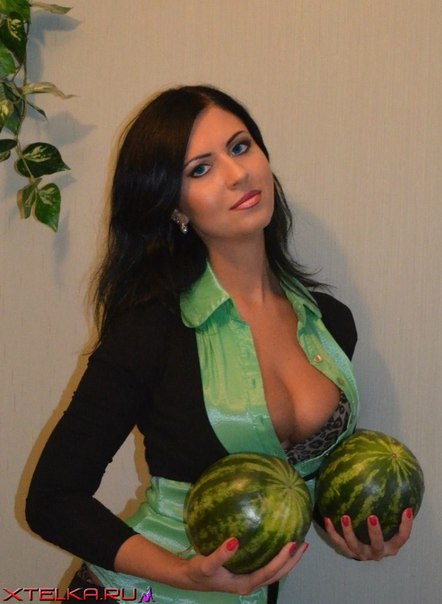 Голые проказницы делают селфи своих кисок и сисек 9  картинка xxx смотреть
