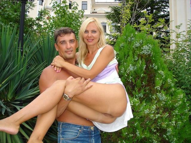 Маму Аллу хорошенько поимели на даче раком 2  картинка xxx смотреть