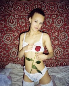 В свои 18 лет девчонки крайне озабочены и сексуальны